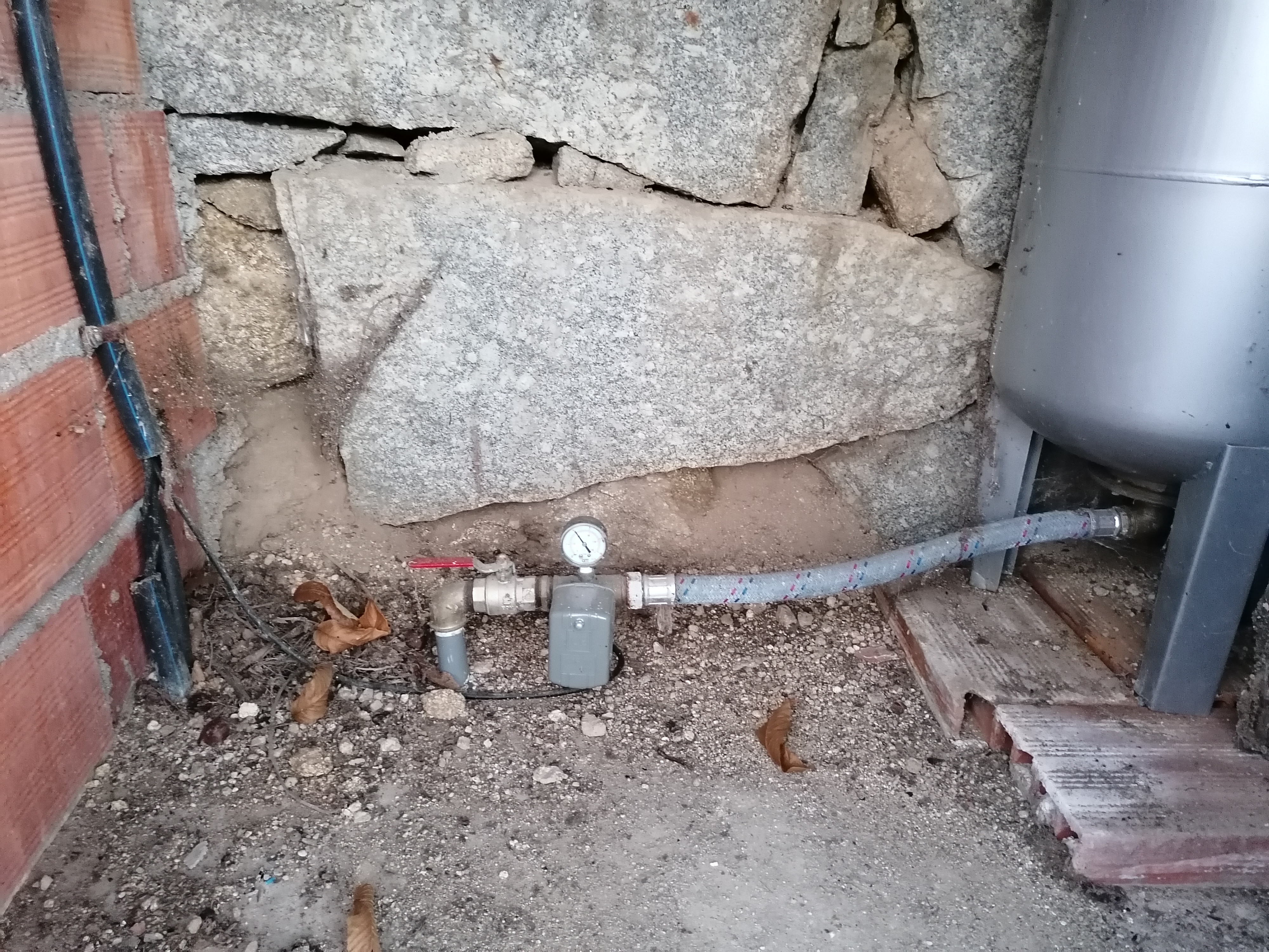 Tubo do furo para o balão